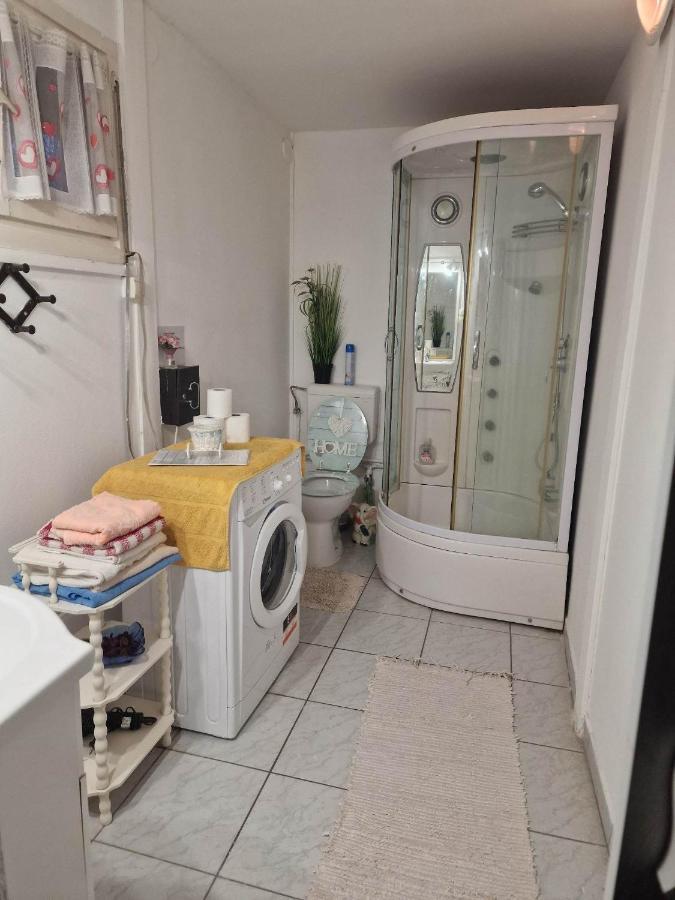 Kerekparos Es Zarandok Vendeghaz Villa Apostag Exterior foto